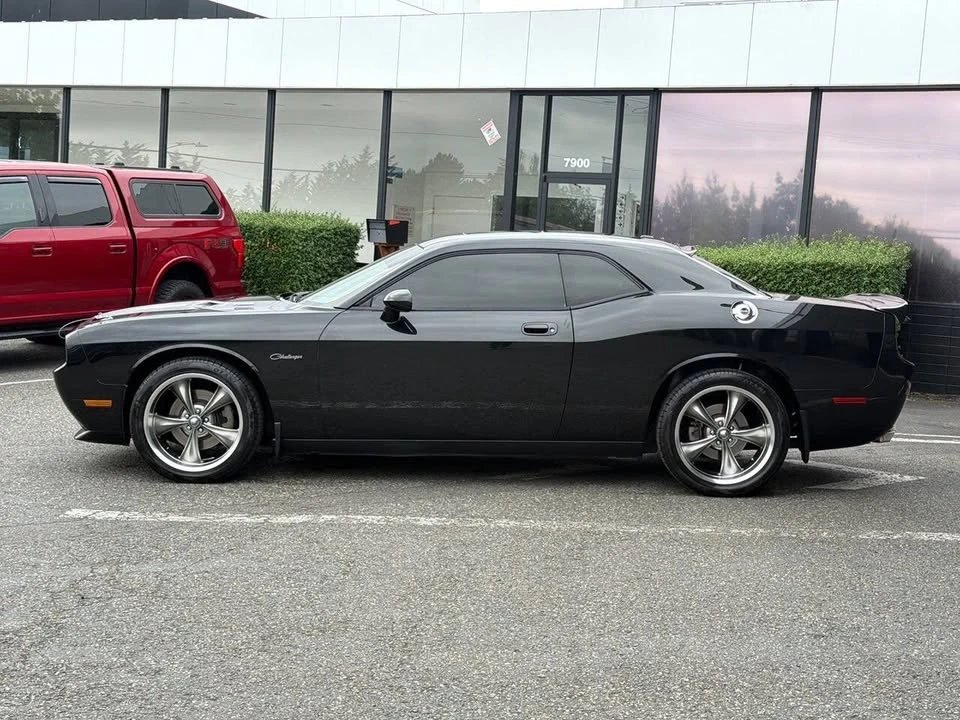 2009 Dodge Challenger 3rd Gen - Image 2 of 20