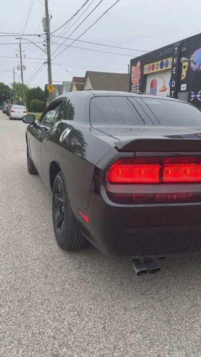 2009 Dodge Challenger 3rd Gen - Image 2 of 11