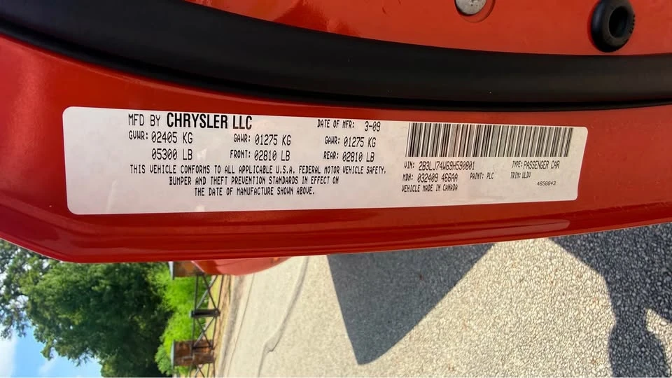 2009 Dodge Challenger 3rd Gen - Image 11 of 17