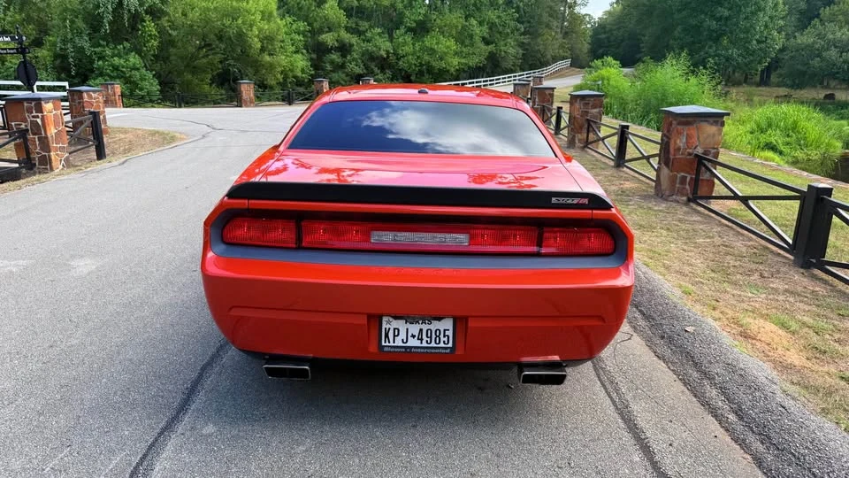 2009 Dodge Challenger 3rd Gen - Image 5 of 17