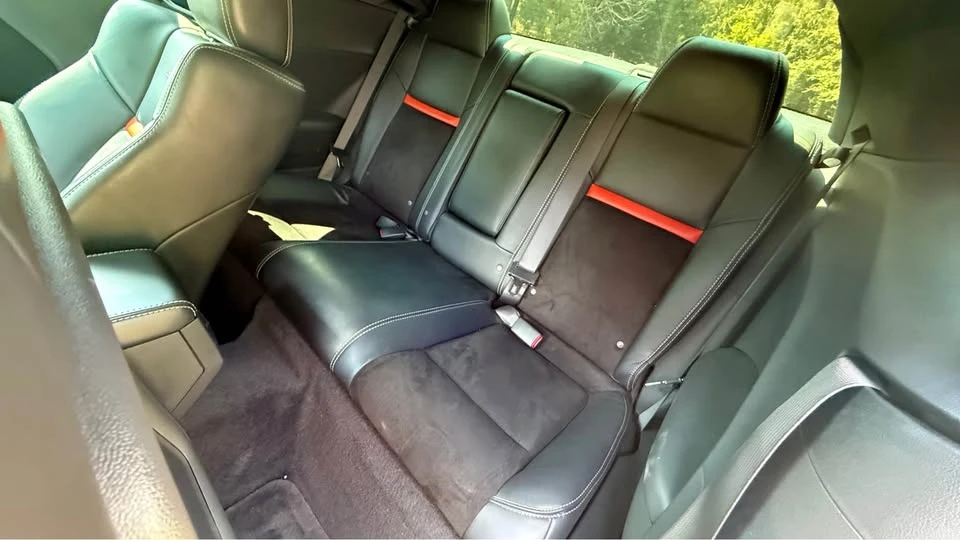 2009 Dodge Challenger 3rd Gen - Image 12 of 17
