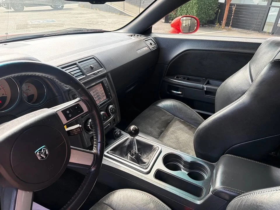 2009 Dodge Challenger 3rd Gen - Image 18 of 20
