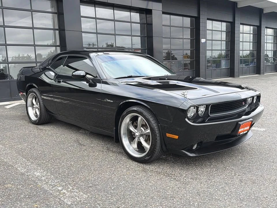 2009 Dodge Challenger 3rd Gen - Image 11 of 20