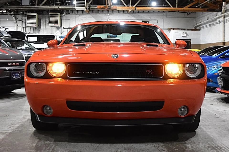 2009 Dodge Challenger 3rd Gen - Image 2 of 20