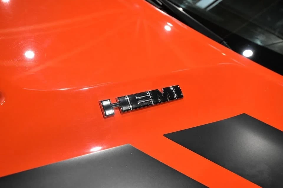 2009 Dodge Challenger 3rd Gen - Image 5 of 20