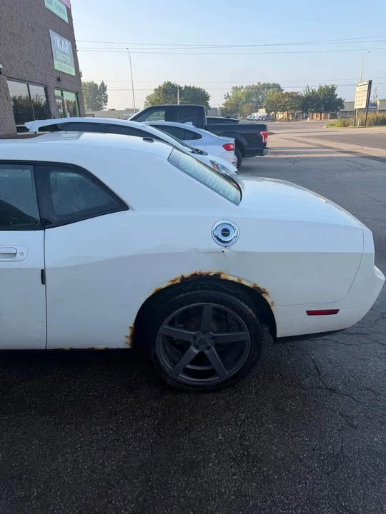 2009 Dodge Challenger 3rd Gen - Image 7 of 8
