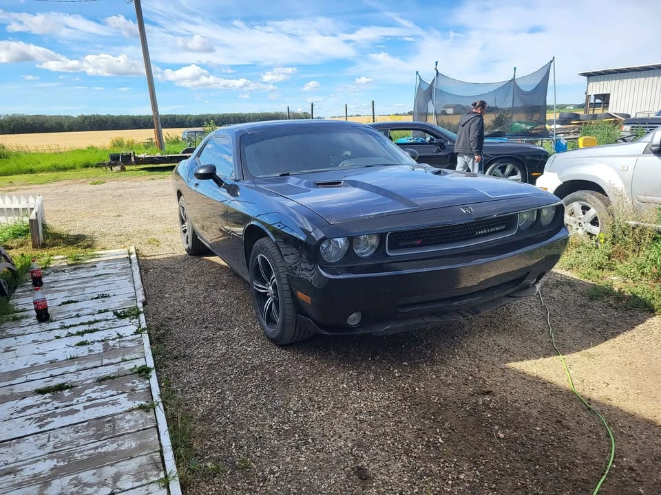 2009 Dodge Challenger 3rd Gen - Image 6 of 8