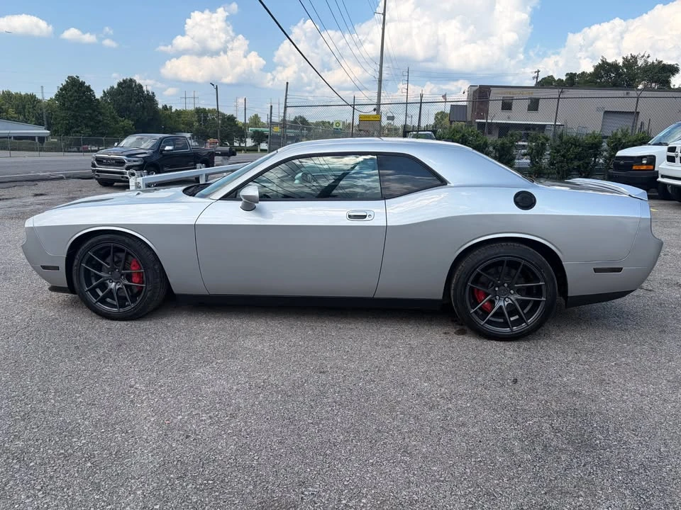 2009 Dodge Challenger 3rd Gen - Image 8 of 11