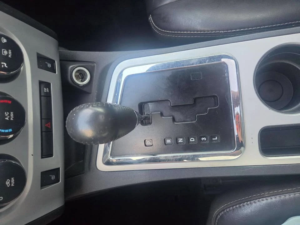 2009 Dodge Challenger 3rd Gen - Image 19 of 20