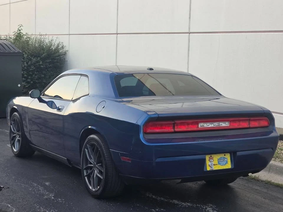 2009 Dodge Challenger 3rd Gen - Image 2 of 20