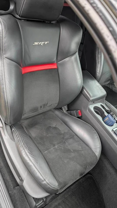 2009 Dodge Challenger 3rd Gen - Image 3 of 7