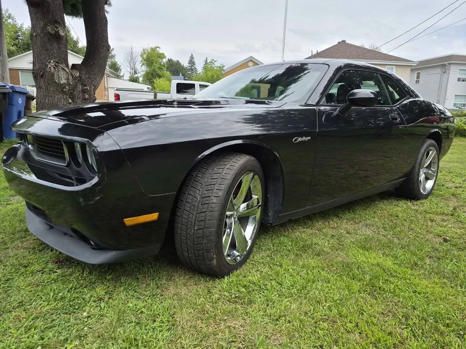 2009 Dodge Challenger 3rd Gen - Image 5 of 8