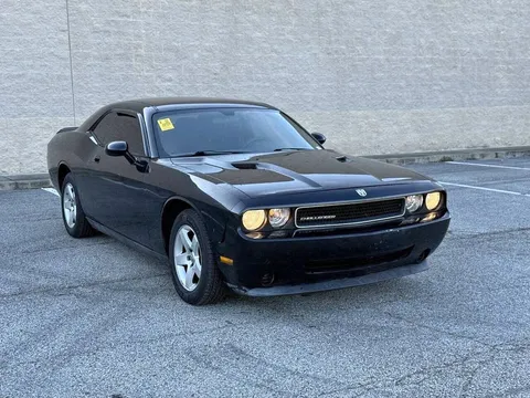 2009 Dodge Challenger SE