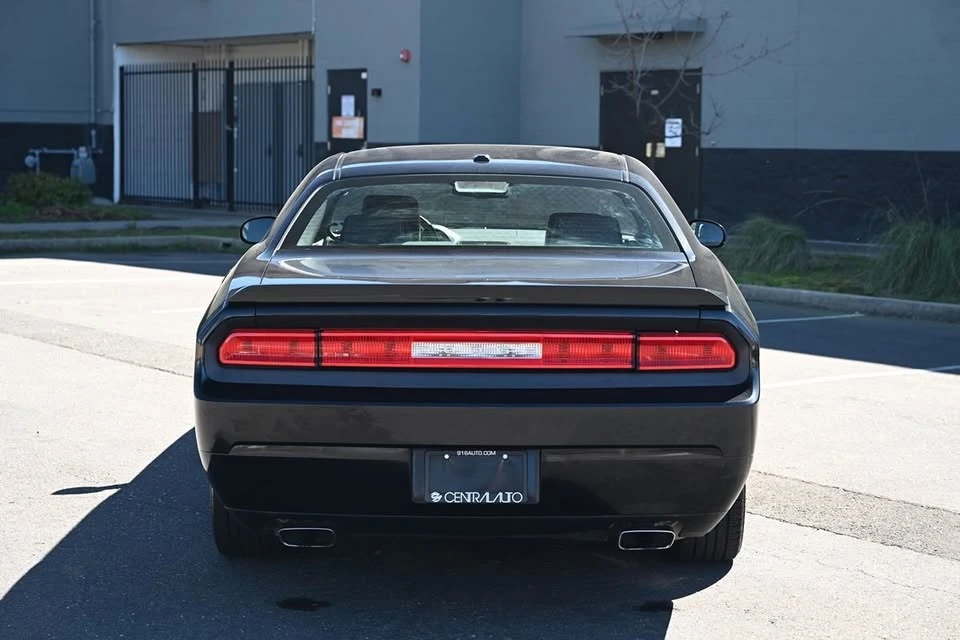 2009 Dodge Challenger 3rd Gen - Image 6 of 20