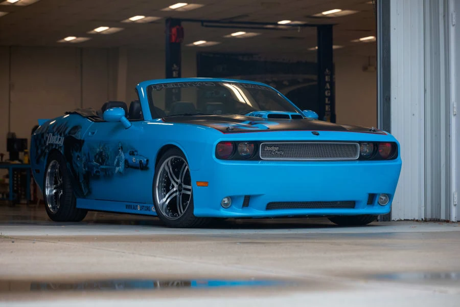2009 Dodge Challenger 3rd Gen - Image 6 of 31