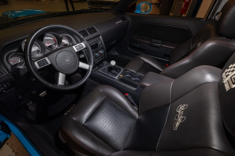 2009 Dodge Challenger 3rd Gen - Image 27 of 31