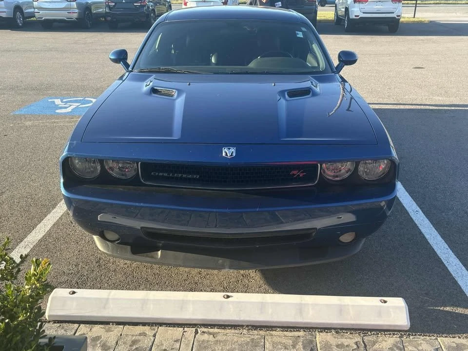 2009 Dodge Challenger 3rd Gen - Image 2 of 4