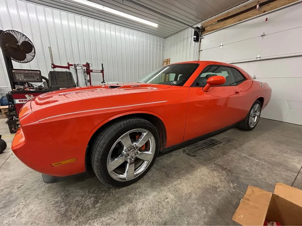 2009 Dodge Challenger 3rd Gen - Image 10 of 10