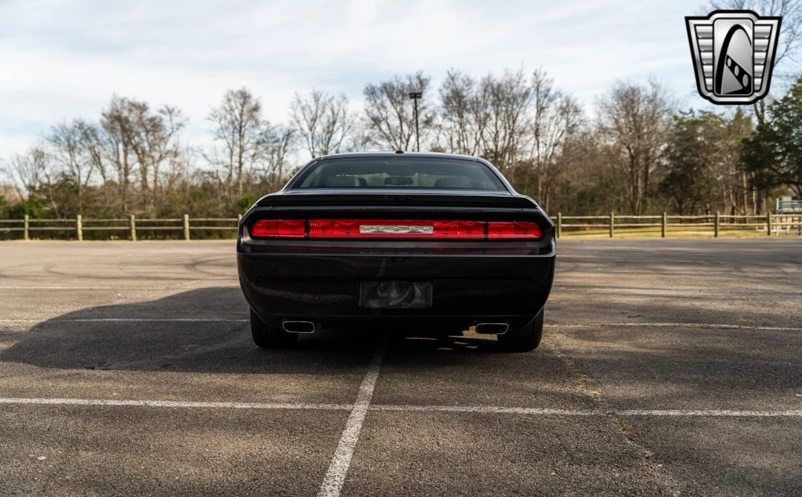 2009 Dodge Challenger 3rd Gen - Image 8 of 12