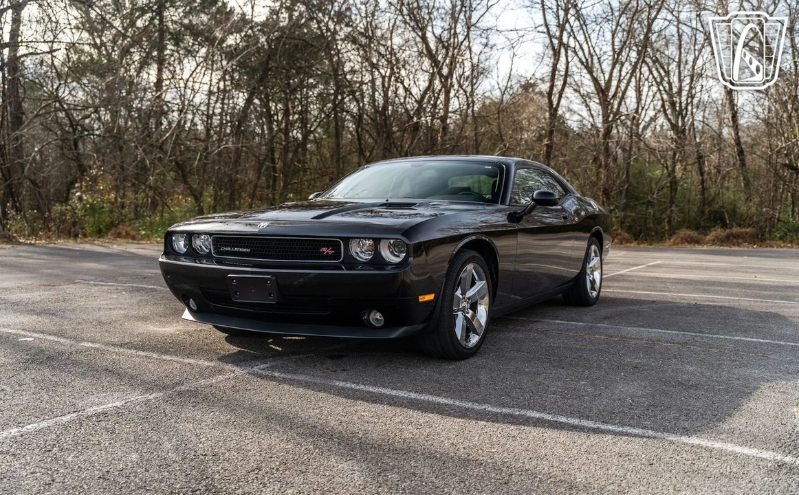 2009 Dodge Challenger 3rd Gen - Image 7 of 12