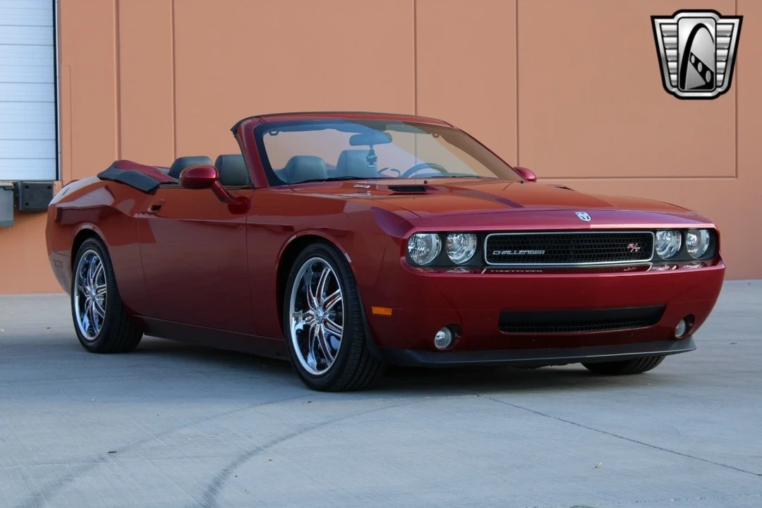 2009 Dodge Challenger 3rd Gen - Image 8 of 12