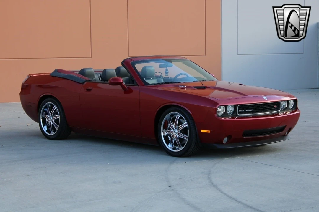 2009 Dodge Challenger 3rd Gen - Image 7 of 12