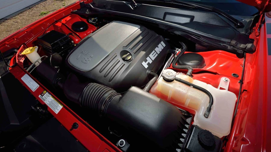 2009 Dodge Challenger 3rd Gen - Image 6 of 12