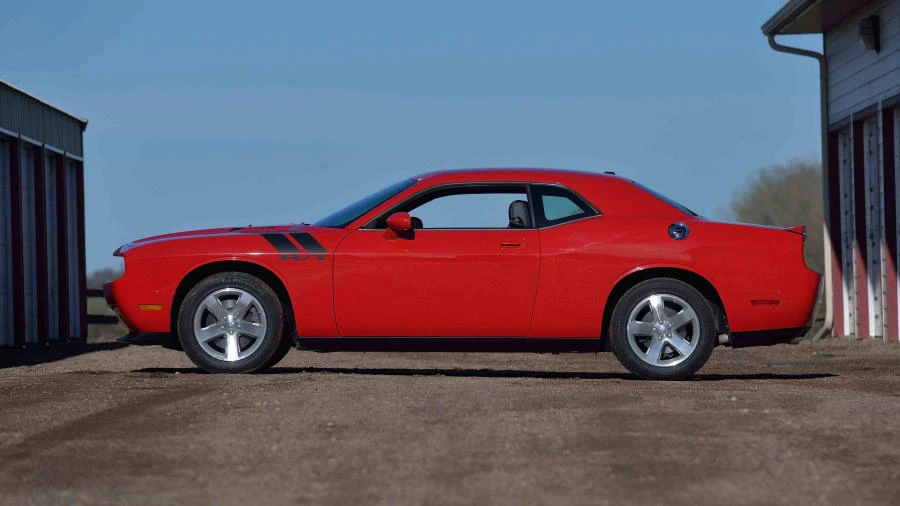 2009 Dodge Challenger 3rd Gen - Image 8 of 12