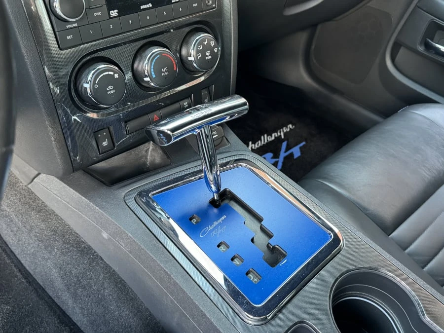 2009 Dodge Challenger 3rd Gen - Image 16 of 19