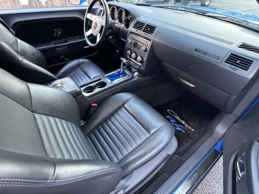 2009 Dodge Challenger 3rd Gen - Image 13 of 19