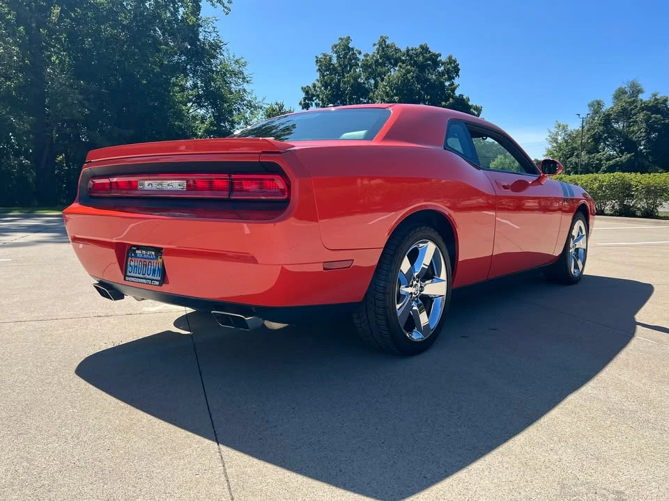 2009 Dodge Challenger 3rd Gen - Image 5 of 20