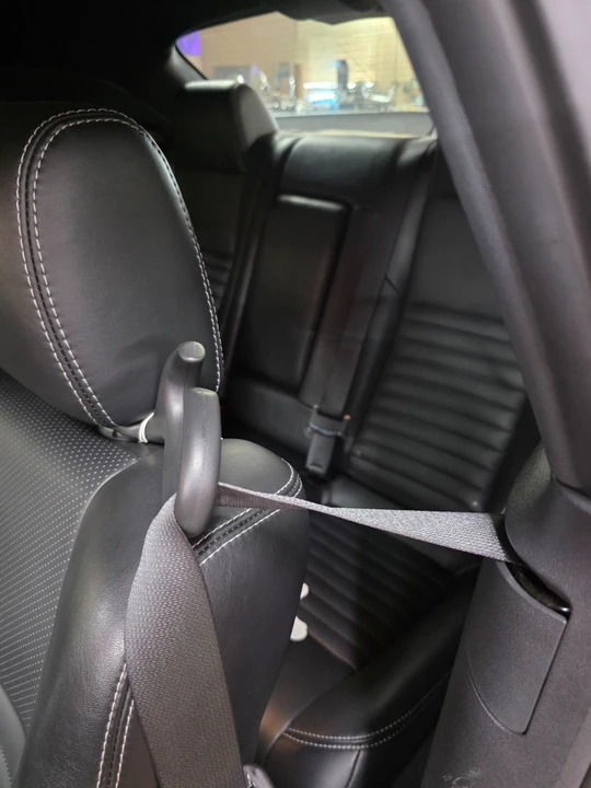 2009 Dodge Challenger 3rd Gen - Image 6 of 31