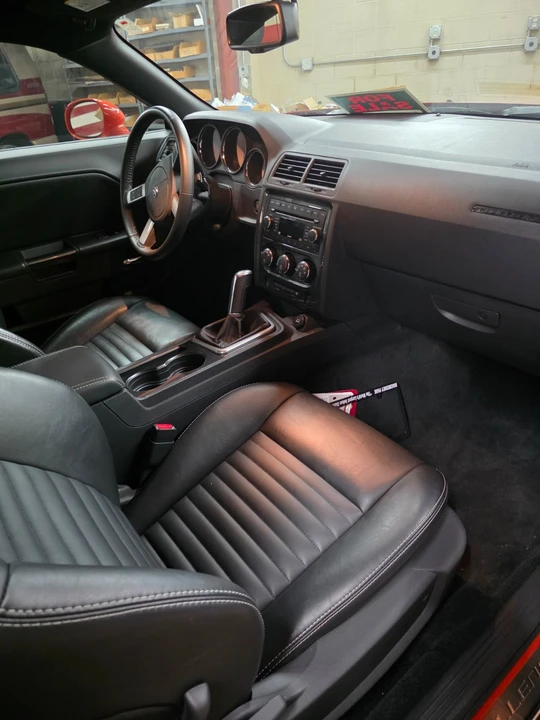 2009 Dodge Challenger 3rd Gen - Image 21 of 31