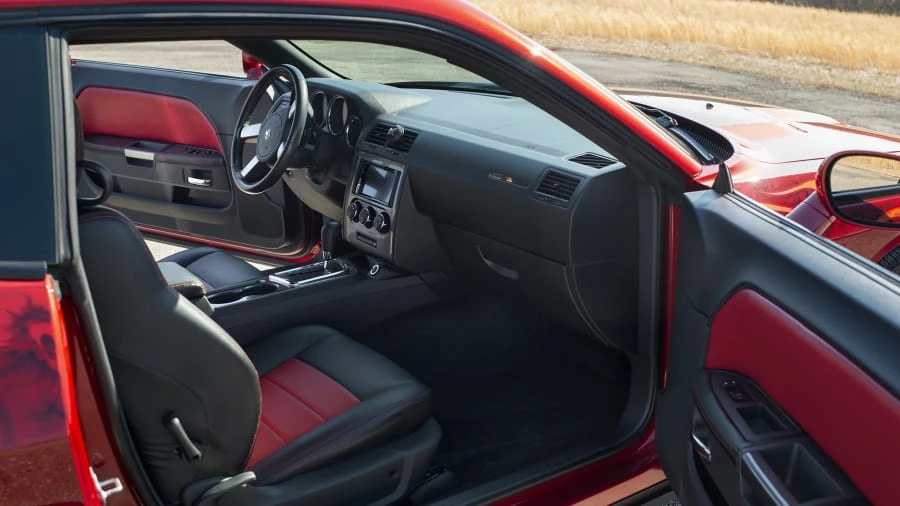2009 Dodge Challenger 3rd Gen - Image 5 of 12