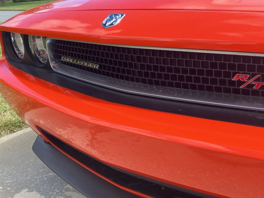 2009 Dodge Challenger 3rd Gen - Image 10 of 26