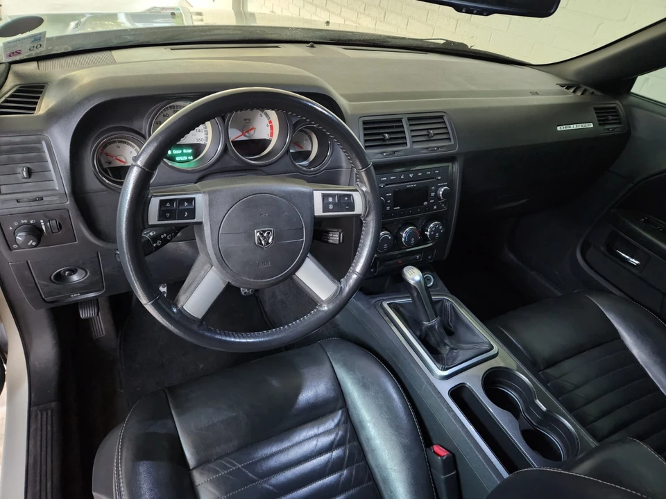 2009 Dodge Challenger 3rd Gen - Image 14 of 21