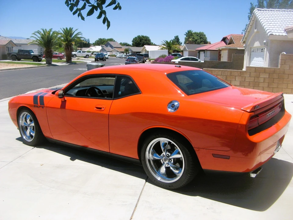 2009 Dodge Challenger 3rd Gen - Image 4 of 21