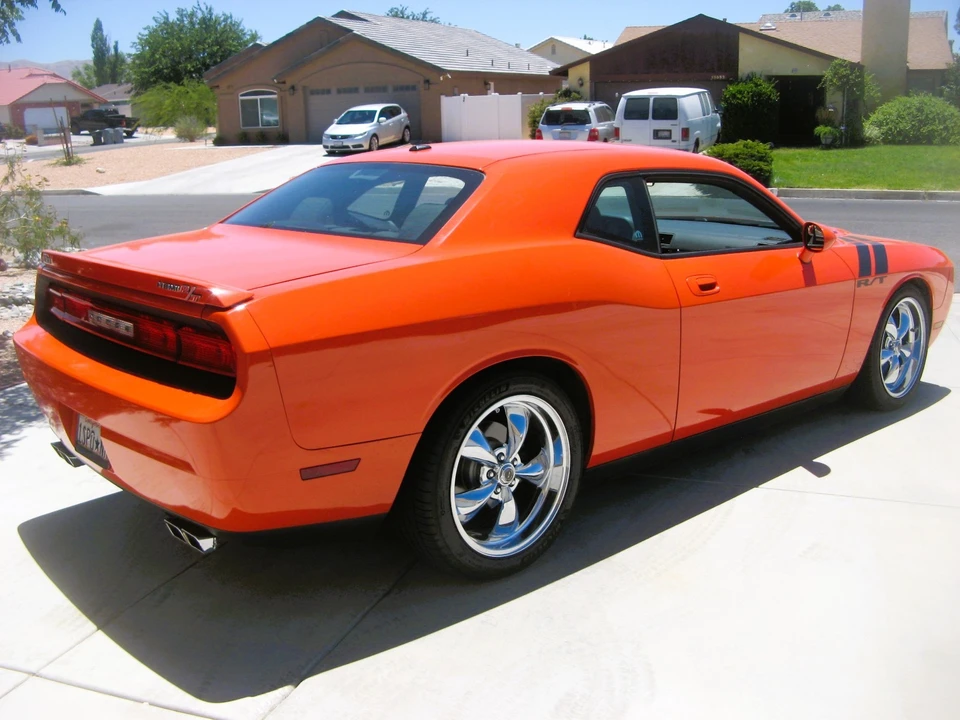 2009 Dodge Challenger 3rd Gen - Image 5 of 21