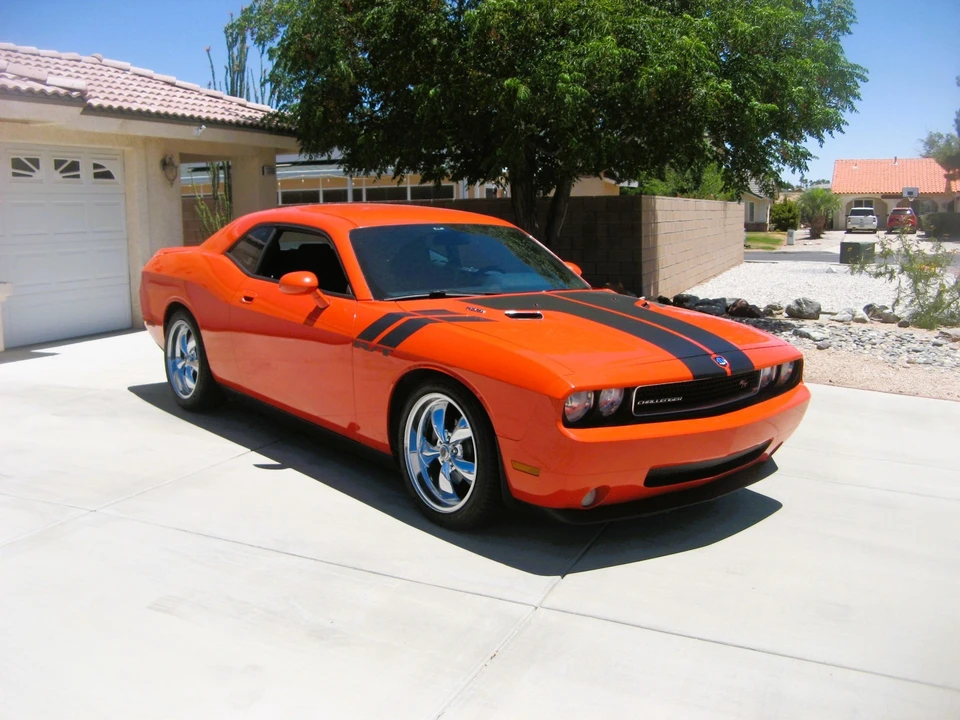 2009 Dodge Challenger 3rd Gen - Image 3 of 21