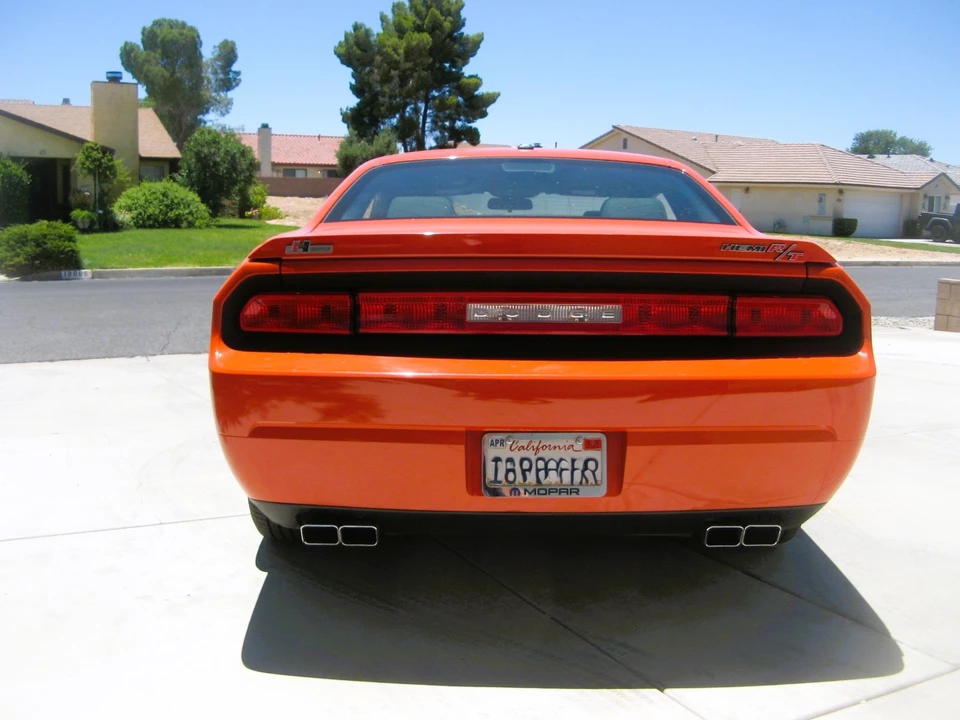 2009 Dodge Challenger 3rd Gen - Image 6 of 21