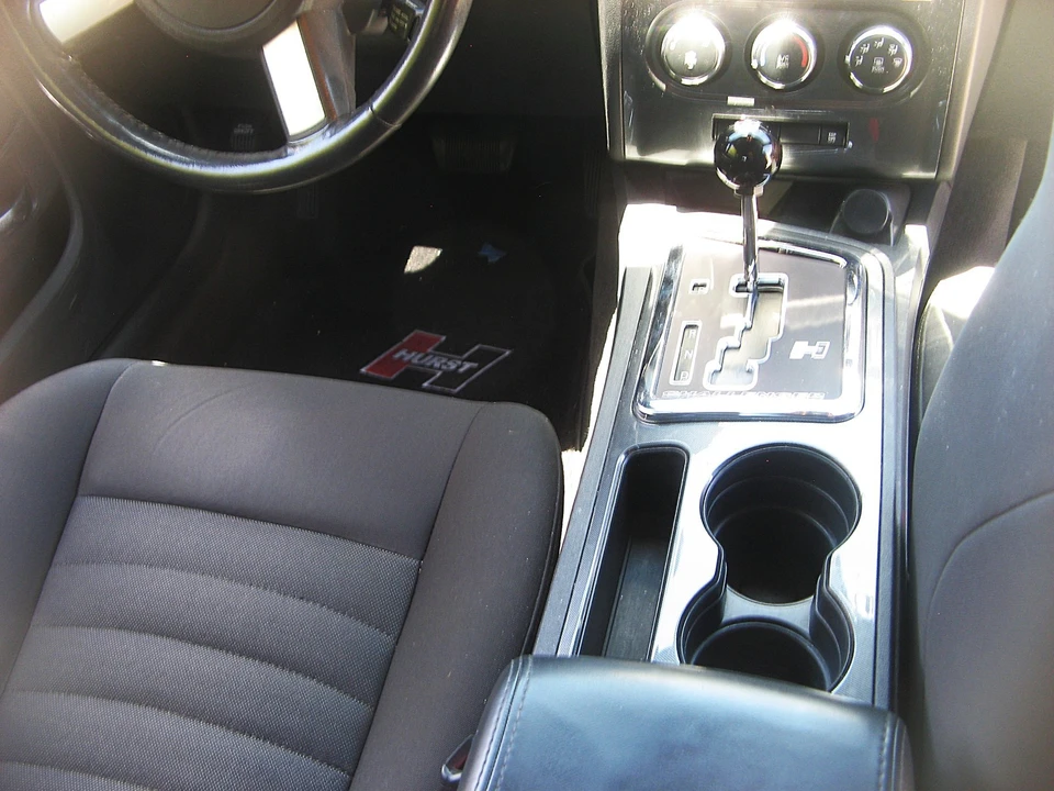 2009 Dodge Challenger 3rd Gen - Image 16 of 21