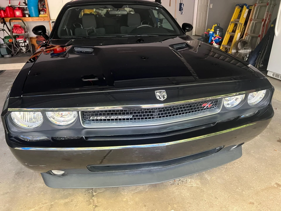 2009 Dodge Challenger 3rd Gen - Image 13 of 31