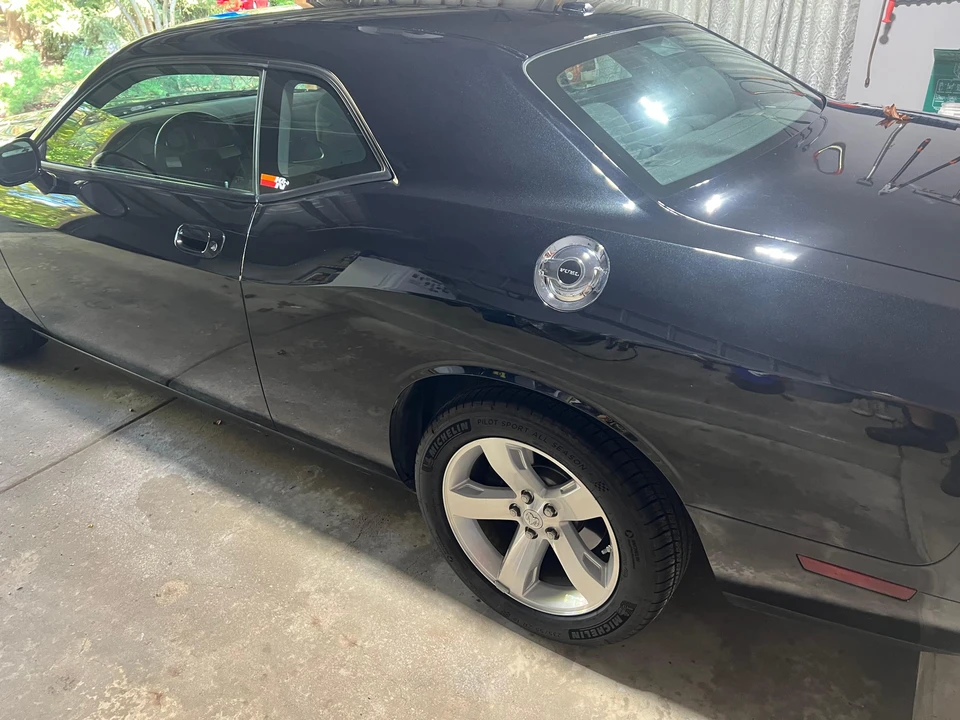 2009 Dodge Challenger 3rd Gen - Image 23 of 31