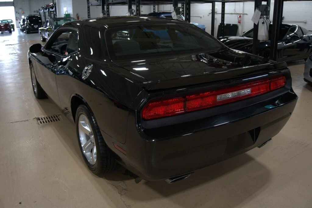 2009 Dodge Challenger 3rd Gen - Image 3 of 12