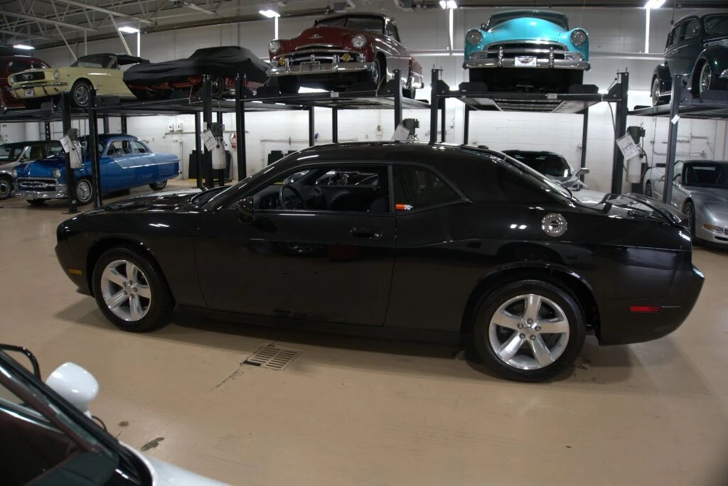 2009 Dodge Challenger 3rd Gen - Image 2 of 12