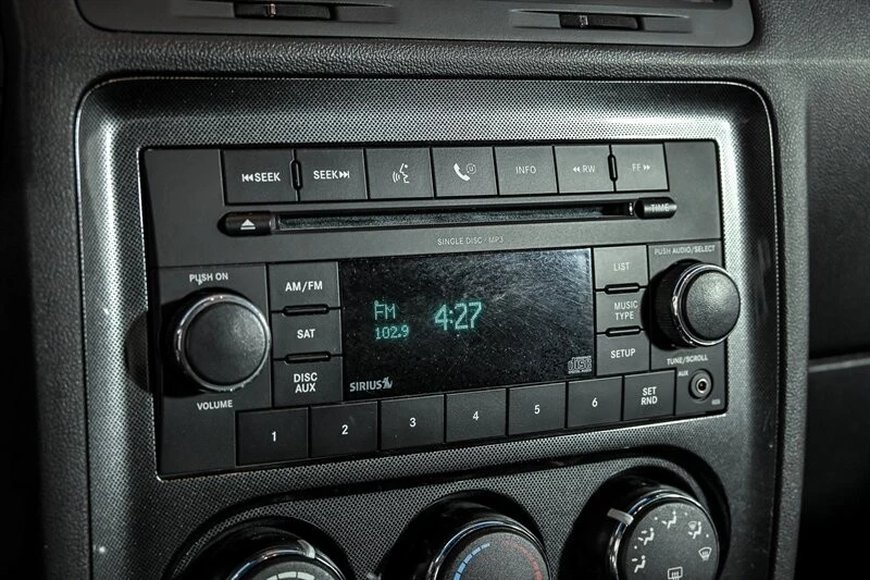 2009 Dodge Challenger 3rd Gen - Image 24 of 27