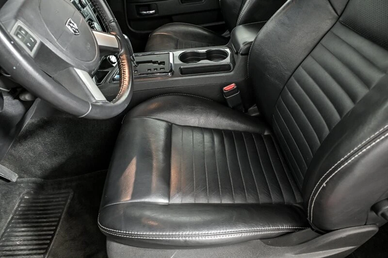2009 Dodge Challenger 3rd Gen - Image 15 of 27