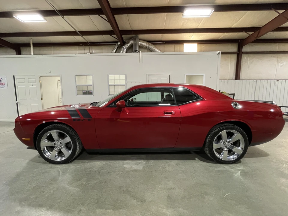 2009 Dodge Challenger 3rd Gen - Image 9 of 28