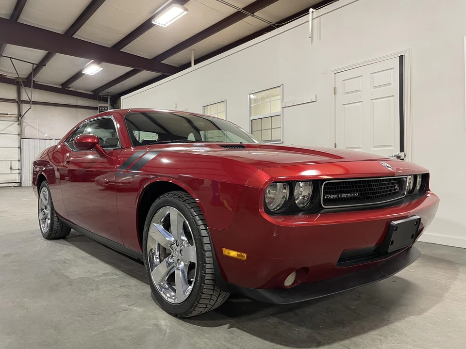 2009 Dodge Challenger 3rd Gen - Image 12 of 28