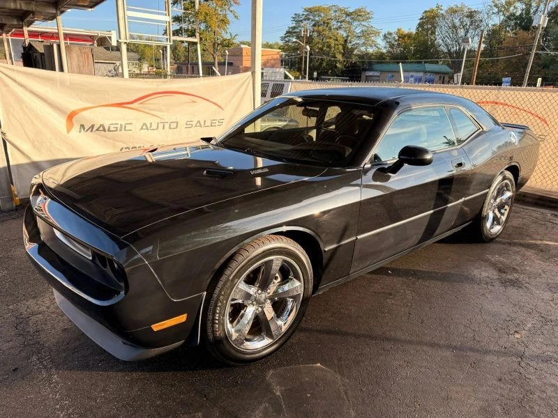 2009 Dodge Challenger 3rd Gen - Image 8 of 12